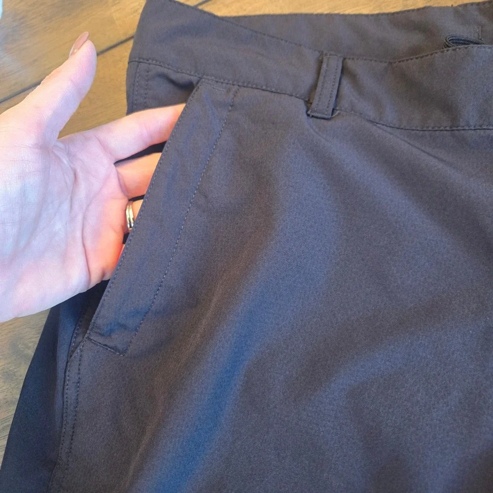 The North Face Mens Hiking Shorts Black Size 34 Lightweight Stretch